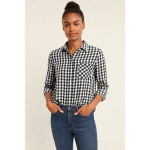Old Navy Classic Shirt Women’s Medium Black & White Gingham Button Down